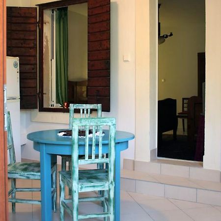 Hill House Marija Apartment Komiza Bagian luar foto