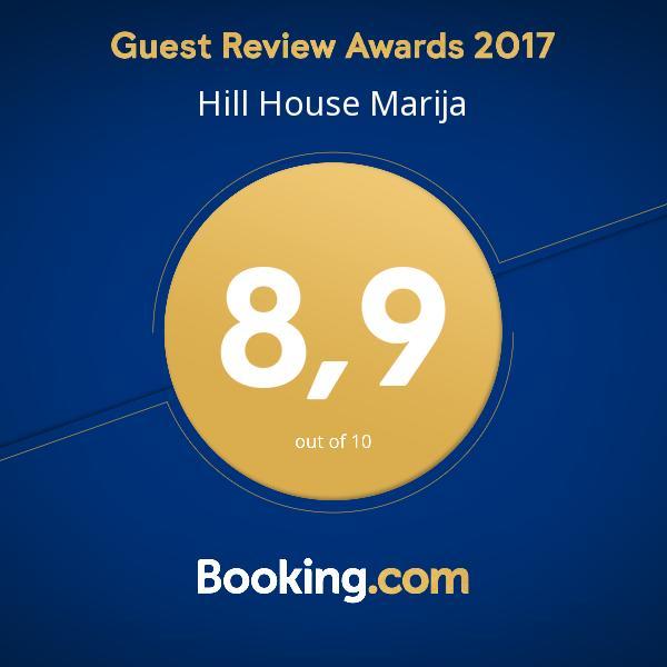 Hill House Marija Apartment Komiza Bagian luar foto